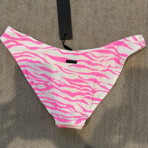 TRIANGL Bottom Normal L - Picture 3 of 5